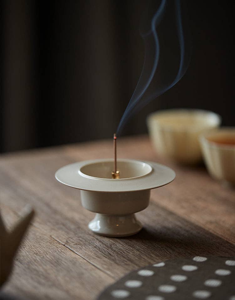 Gohobi Song Style White Incense Holder